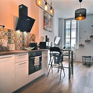 Neuf Hyper Centre _ Saint Ferreol Apartment Marseilles